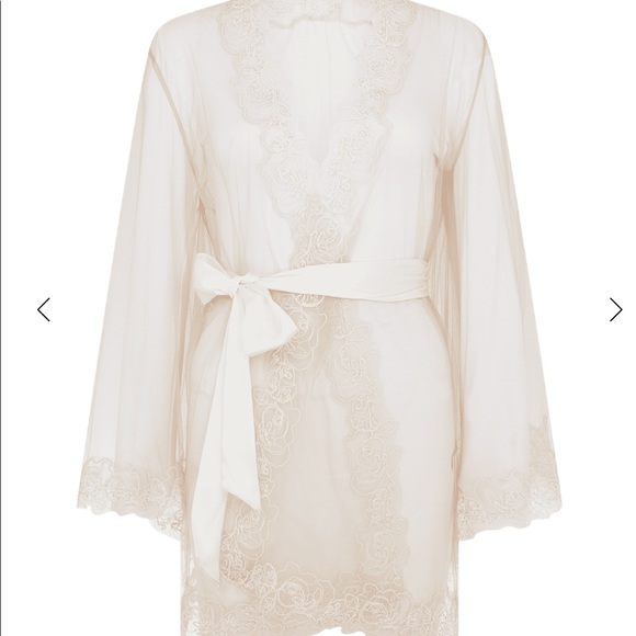 Agent provocateur Lindie gown kimono - Picture 4 of 5